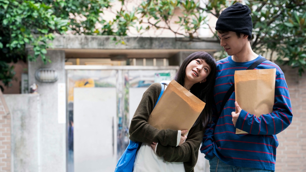 Suffocating Love izle