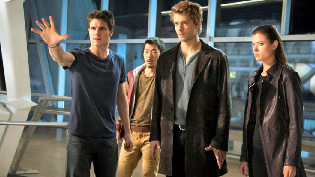 Yarının İnsanları 1. Sezon 1. Bölüm izle